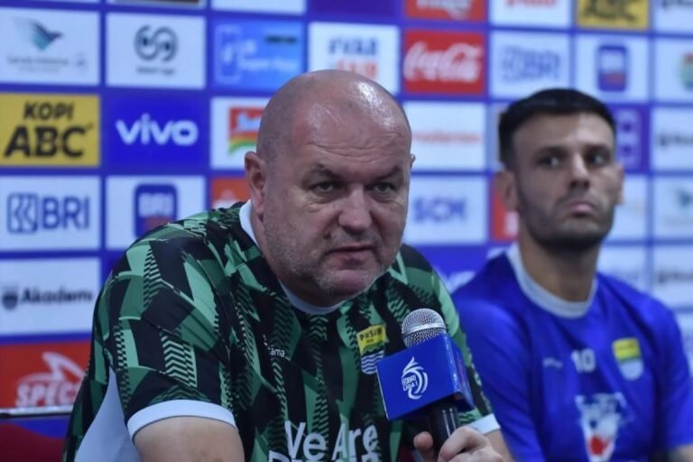 Pemain Persib Bandung Diberi Latihan Individual Selama Masa Liburan