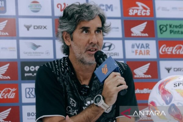 Here’s an alternate title for your request:
“Teco Cugurra Resigns from Bali United, But Continues His Career in Indonesia Here's an alternate title for your request:
"Teco Cugurra Resigns from Bali United, But Continues His Career in Indonesia
