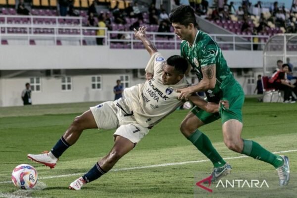 PSS Optimis Raih Kemenangan atas Persija meski Dua Pemain Andalan Absen PSS Optimis Raih Kemenangan atas Persija meski Dua Pemain Andalan Absen