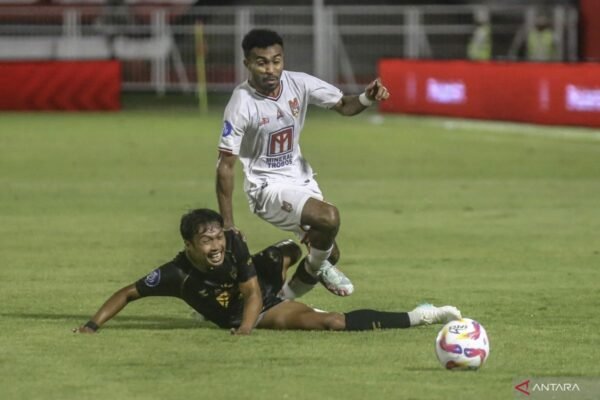 Liga 1: Malut United Menggunduli PSIS dengan Skor 5-1 Liga 1: Malut United Menggunduli PSIS dengan Skor 5-1