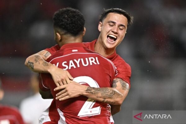 Johnny Jansen Akui Pernah Menginginkan Eliano Bergabung dengan Bali