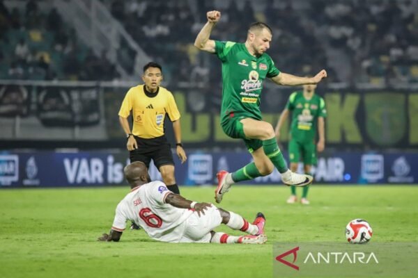 Persebaya Surabaya Mematangkan Persiapan Menyambut Pertarungan Melawan PSM Makassar